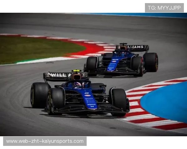 一级方程式车队工程师如何通过模拟器数据预判赛道磨损