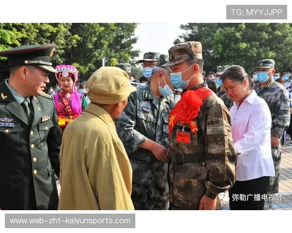 老兵告诉新秀钱该怎么花,老兵向新兵借钱 老兵告诉新秀钱该怎么花,老兵向新兵借钱